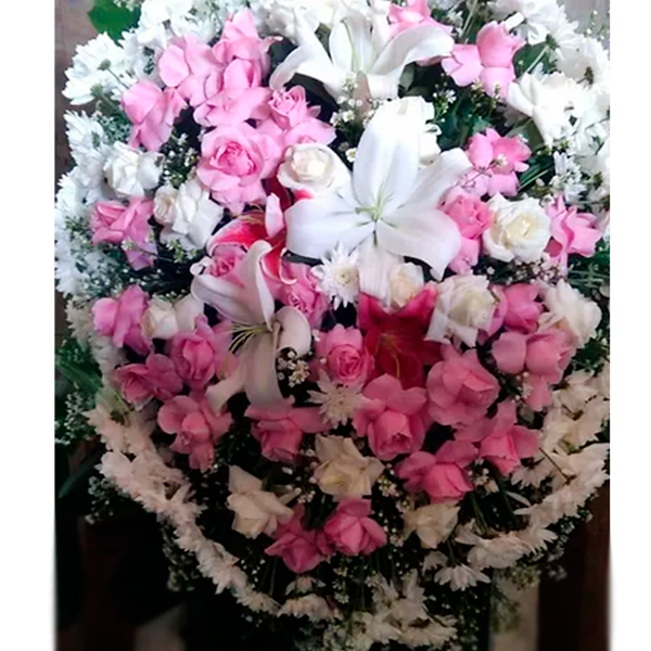 Coroa de com Rosas cor de Rosa e Lírios Branco