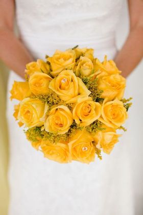 Buque de Noiva - 18 Rosas Amarelas e Tango